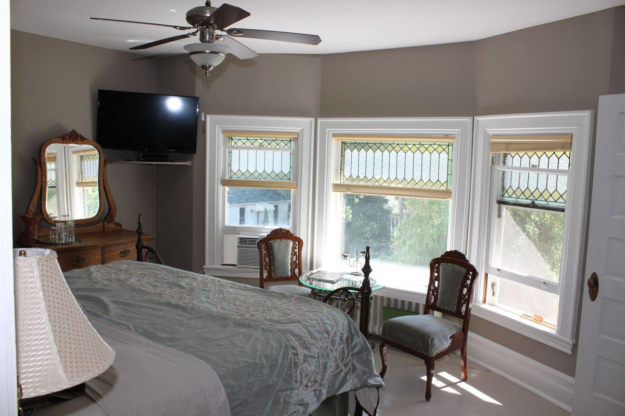 Green Oaks B&B Niagara-on-the-Lake Buitenkant foto